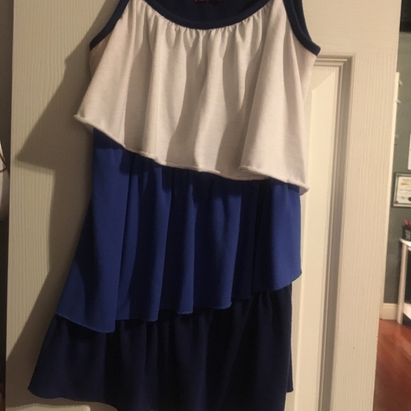 Ruffled shirt - Picture 1 of 4